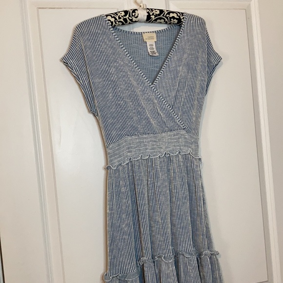 LAST CHANCE blue and white midi dress - Picture 2 of 4